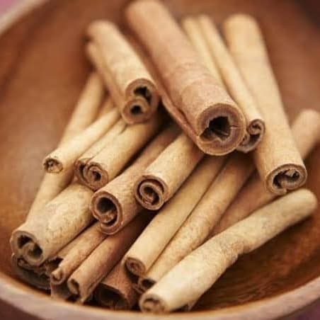 

Kayu Manis Kering (1kg) / Obat Herbal Alami