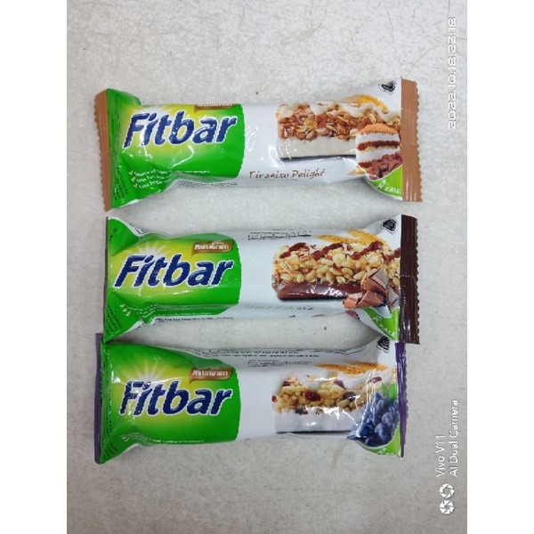 

Fitbar multigrain snack sehat 22gr choco/ nuts/ tiramisu/ fruits - ARM