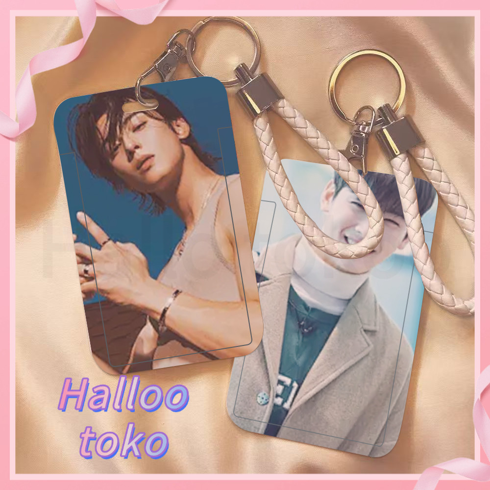 

ID CARD HOLDER MOTIF KAWAII TEMPAT KARTU PHOTOCARD PHOTO CARD Pelindung + Tali Hadiah Yang Dipesan Bisa Mengustomisasi Pola/pattern (gambar) Jika Pemesanan Lebih Dari 5 Buah,Pelindung Kartu Dengan Motif Pria Tampan Bintang Korea