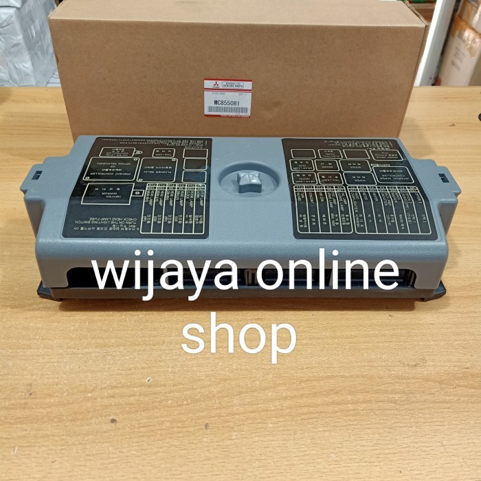 fuse box fuso ps220 / rumah box sekring fuso MC855081 (sekring besar) berkualitas