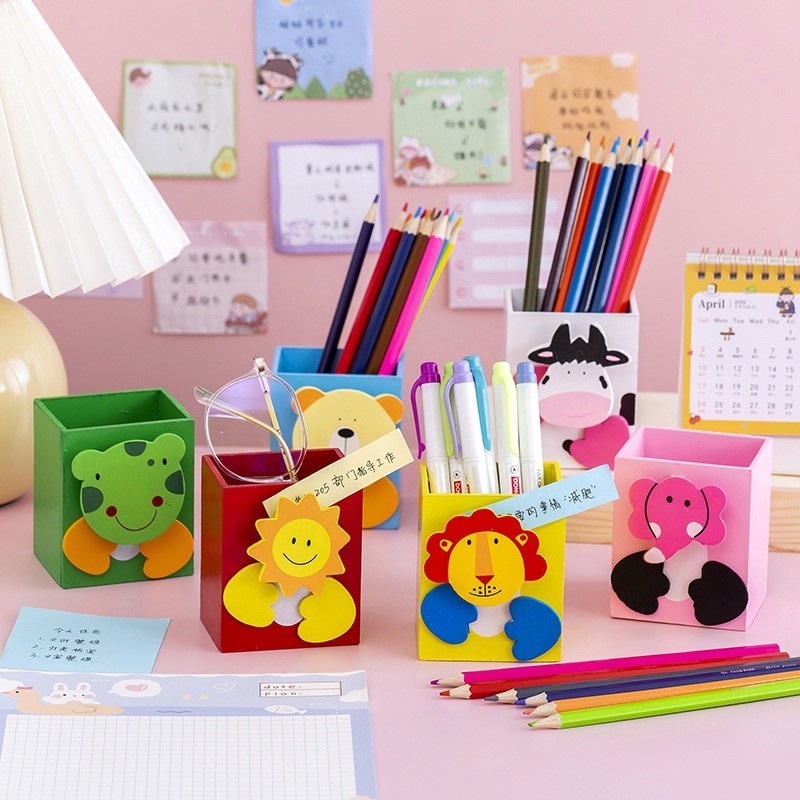 

Tempat Pensil Dan Pulpen Karakter Serbaguna Desktop Multifungsi Pen Holder 926