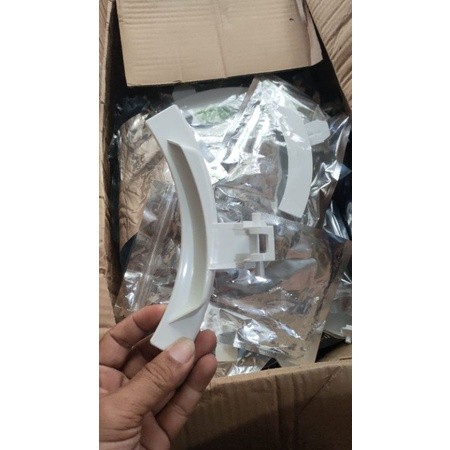 ready Handle gagang pintu mesin cuci Electrolux tipe EWP85662 SPAREPART MESIN CUCI
