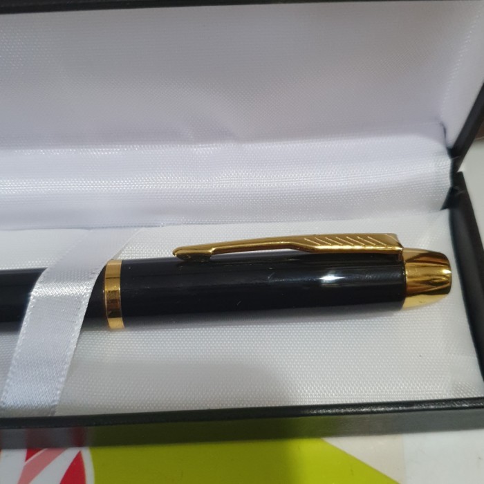 

[TERBARU] Pulpen Promosi TW LQ Black GT Klip Emas Free Grafir Nama
