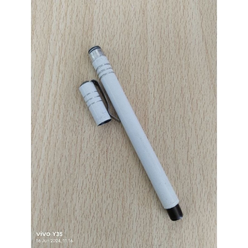 

Gagang Pena Besi Non Tinta