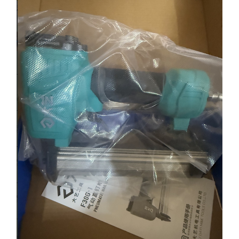 

Mesin Paku Tembak Angin / Brad Nailer Kit /Air Nailer Gun Nail Staples Nailer Stapler Tracker Kompresor F30 F422J-1 Alat Heavy Duty U Jok Motor Furniture Sofa Kayu - F30