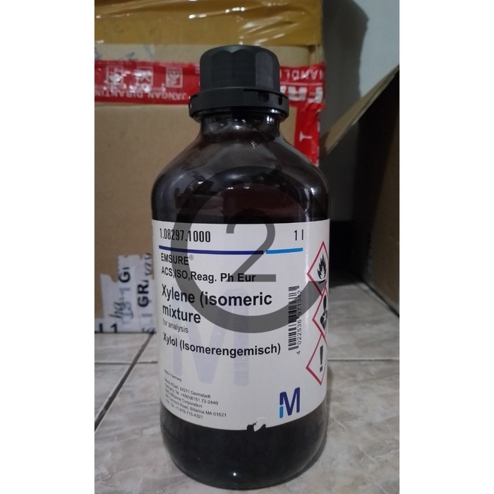 Xylene / Xylol / Dimethylbenzene / Dimetilbenzena 50 - 100 ml Merck 108297 (Repack) - 50 ml