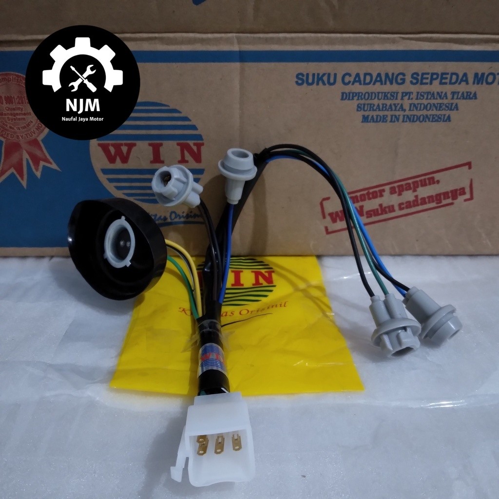 Fitting Lampu Mio 125 M3 2014 2015 2016 2017 2018 2019 WIN | cop fiting piting peteng motor injeksi 