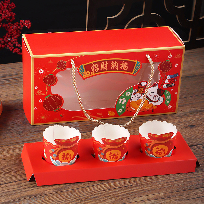

PREMIUM BOX KOTAK HAMPER IMLEK BOX 3 CUP CAKE SINCIA TAHUN BARU CHINA