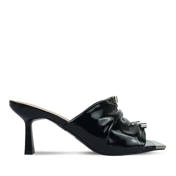 Bellagio Serena 895 Sandal Heels