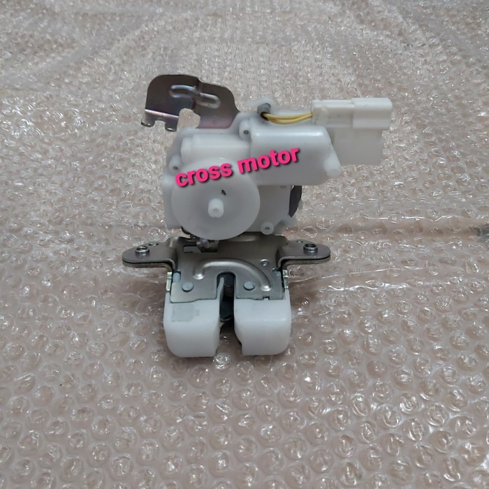 door lock bagasi honda mobilio brio jazz rs city