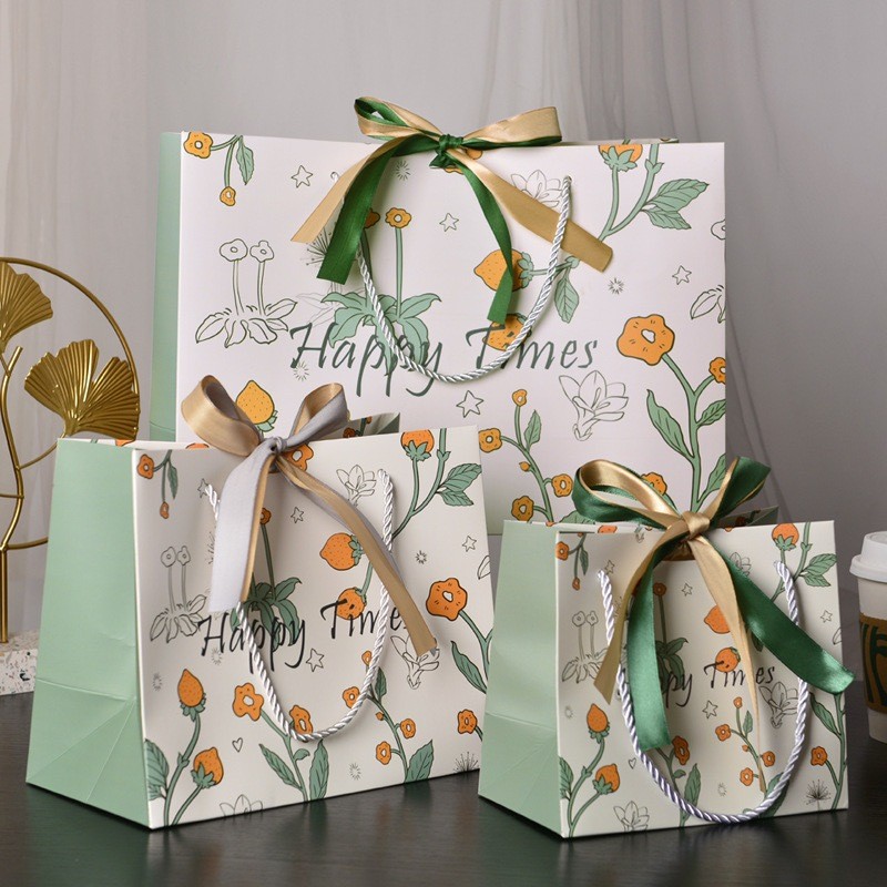 

DISKON PAPERBAG - PAPER BAG - PAPERBAG KADO - GIFT BAG - BOX TOTE BAG - PREMIUM PAPERBAG -KANTONG
