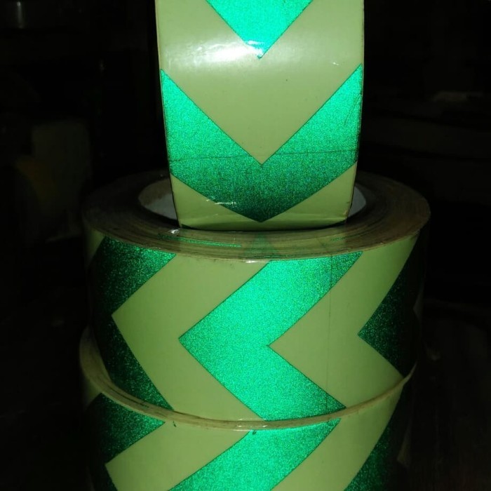 

Sticker posfor panah-stiker glow in the dark 2"x10mtr - bahan cutting