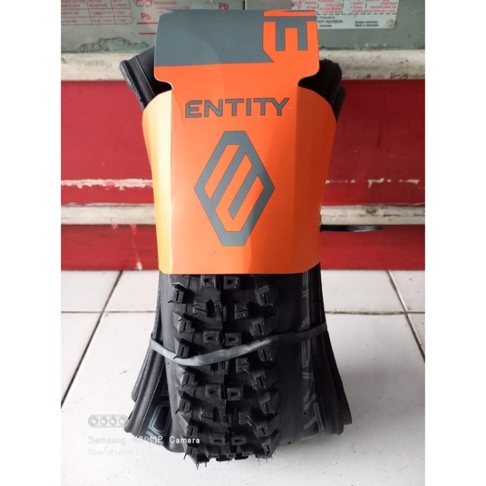 BAN LUAR / TIRE SEPEDA ENTITY SPIDERBAIT 29 x 2.25 KEVLAR - DENGAN TAG