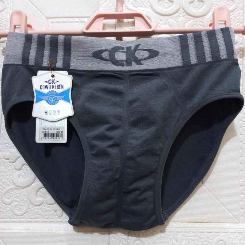 CD Segitiga Pria Tanpa Jahitan Samping Size M