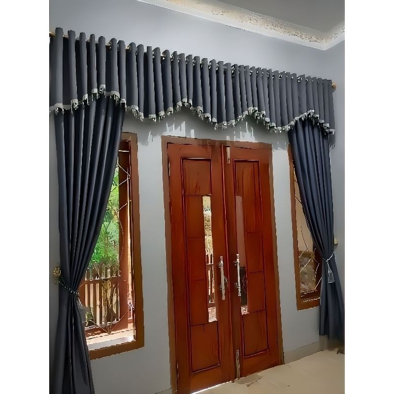 GORDEN 1 SET PONI M / PONI GELOMBANG DAN PONI LURUS 1 Set Gorden Poni Jendela Atas Pintu Tengah Ruan