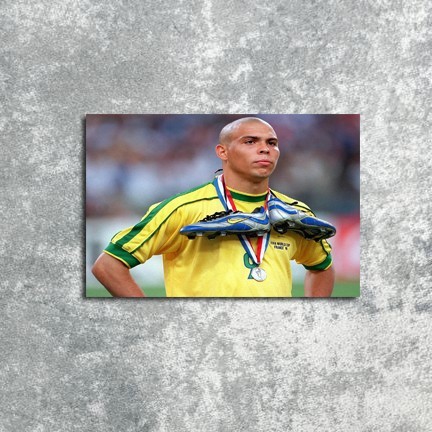 DL25 Poster Dinding Ronaldo Nazario Brazil