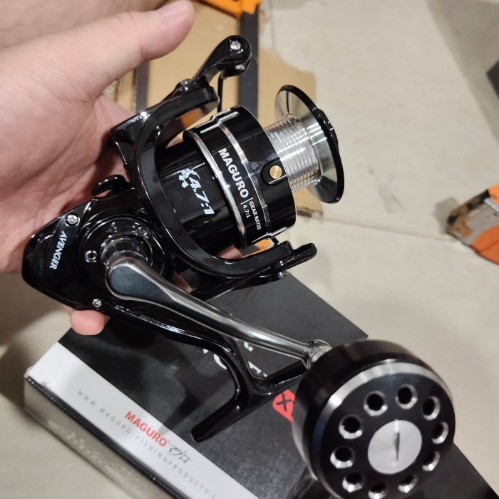 reel maguro avenger xt 6000 8000 reel laut power handel - 6000 xt