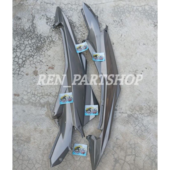 cover body belakang satria fu 150 facelift fl new silver abu" bodi belakang facelit new bima FL baha