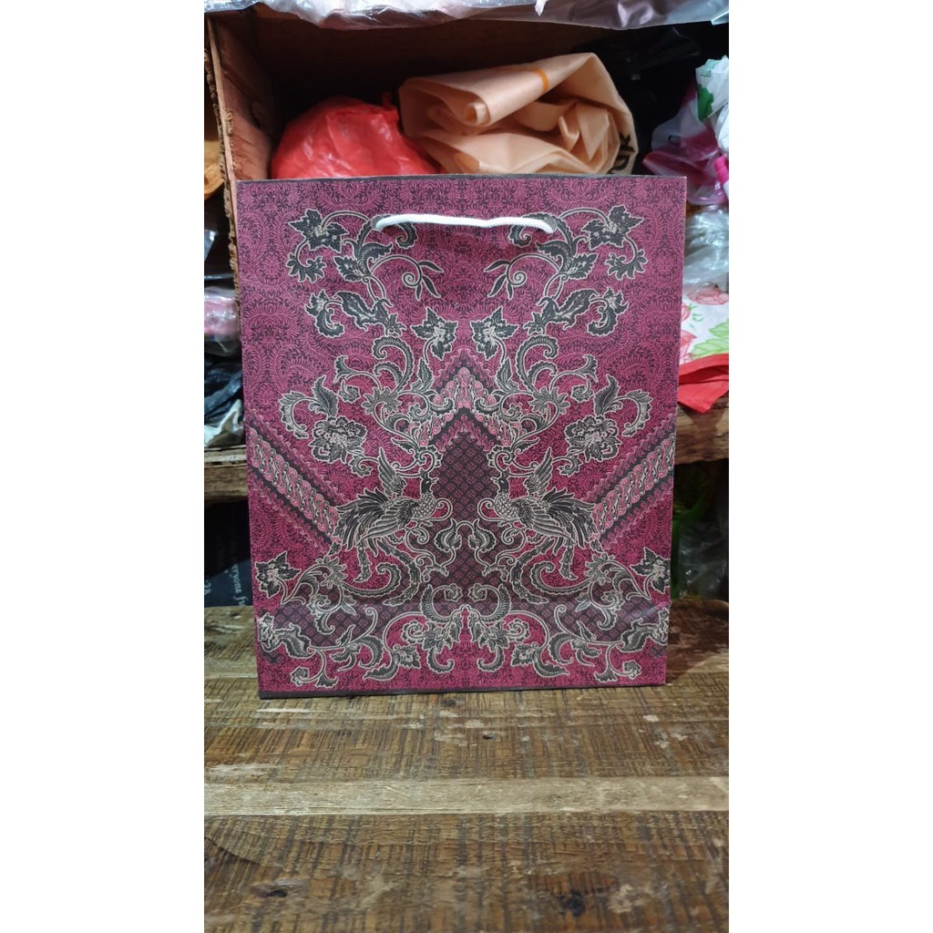 

PAPERBAG batik S ukuran buku 12 Pcs / 1 Pack