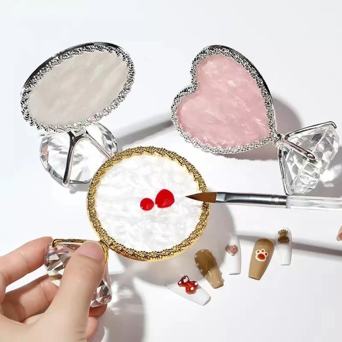 

PALLET NAILART BENTUK HATI / PALET MULTIFUNGSI DIAMOND HEART BERLIAN - LOVE WHITE ROSE