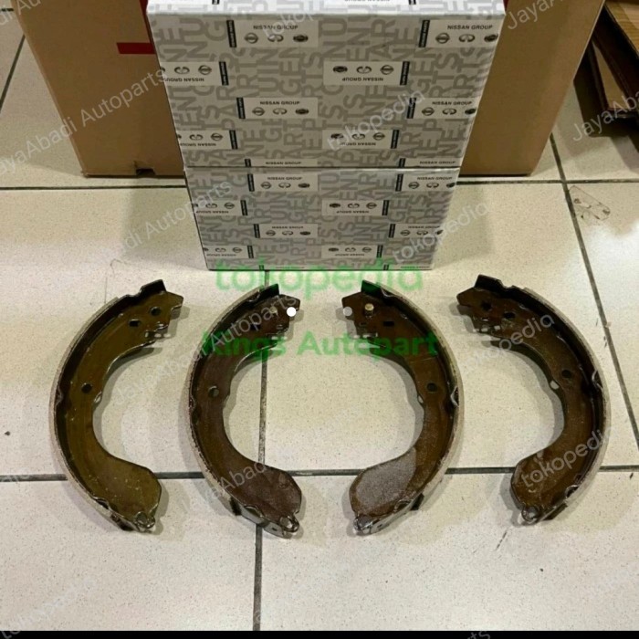 Kampas Rem Belakang Nissan Juke