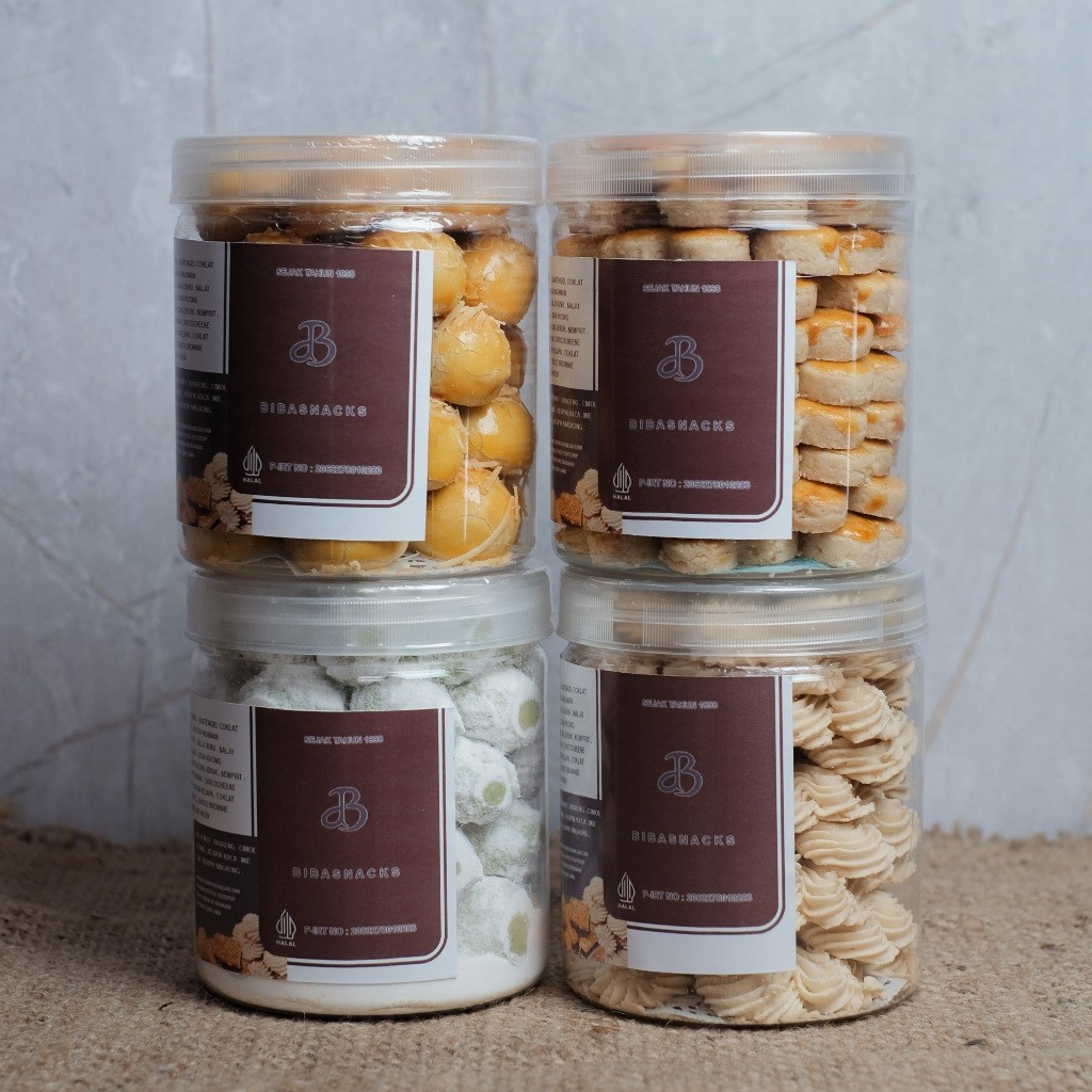 

Promo 4 Toples Kue Rp. 127.000 ( Kue Nastar , Salju Pandan, Kacang , Sagu Keju ) | Paket Kamu Cantik