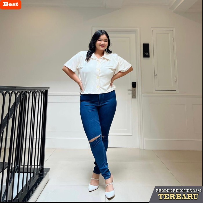 celana jeans wanita kekinian CELANA JEANS WANITA HW CUT KNEE  - Putih, 35