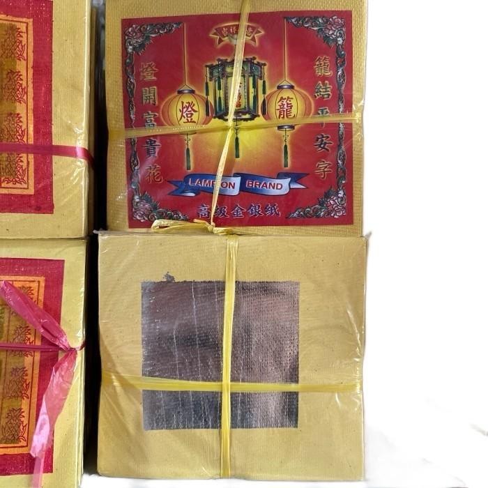 

LARIS-Kertas Perak 888 Super Uk.18x17 cm