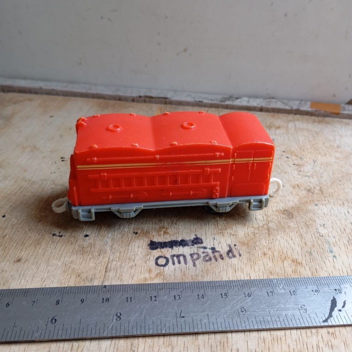 ZS34 gerbong kereta Thomas Mattel bekas