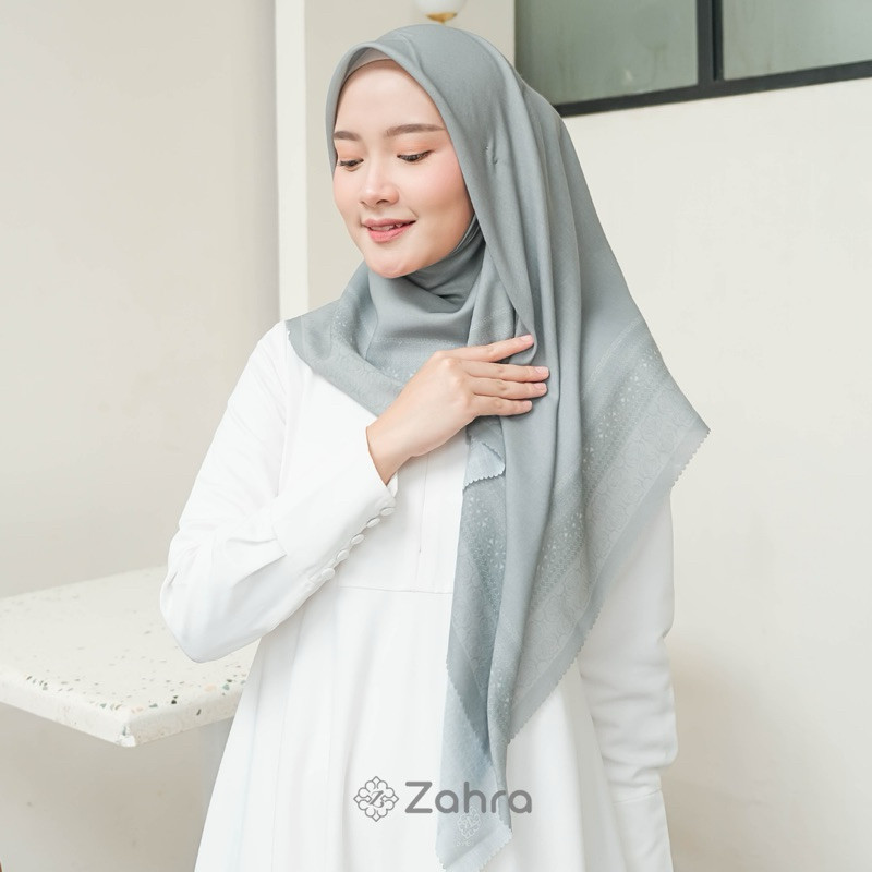 Moin Scarf / Hijab Motif / Hijab Segi Empat  / Hijab Scarf / Pattern Scarf / Hijab Scarf