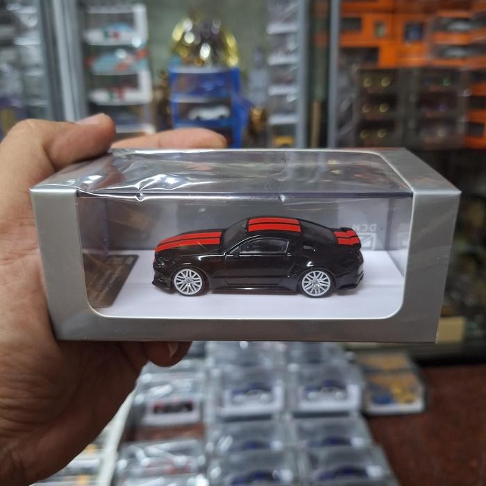 LP2155 DCM Skala 64 Ford Mustang 2014 Black With White Stripe