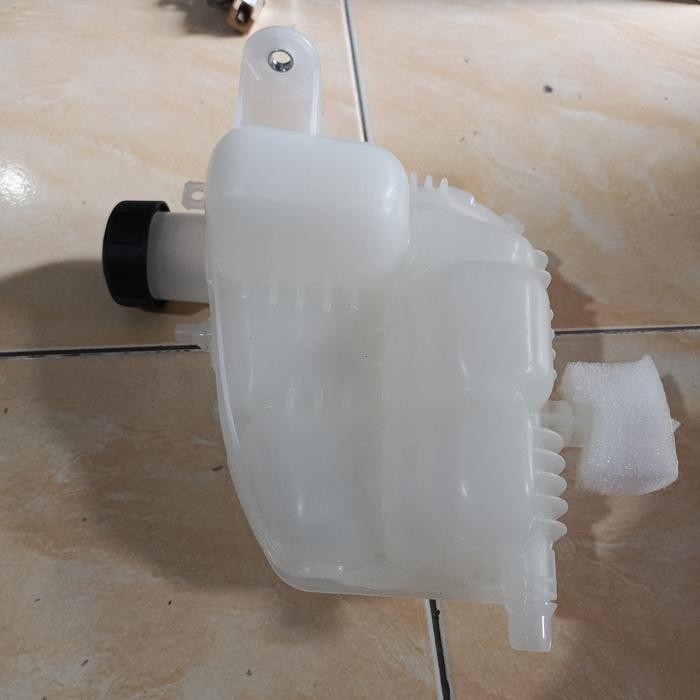 SALE tabung radiator bmw X1 F48