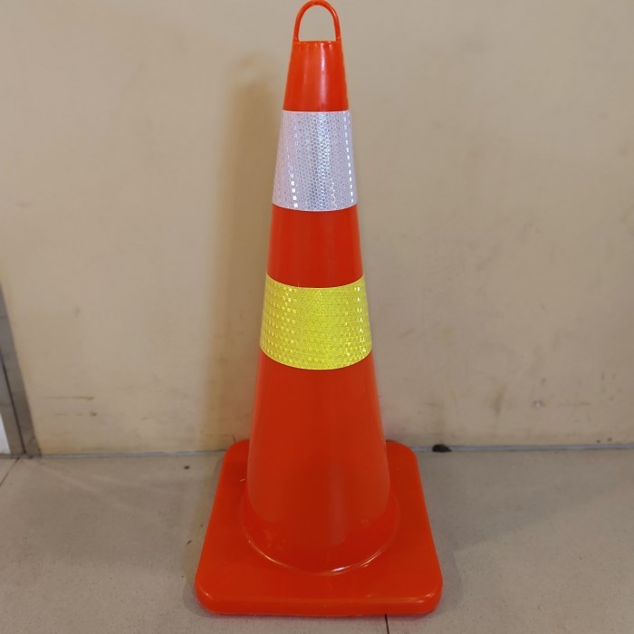 Safety Cone Kerucut Orange/ Trafick Cone Pembatas Jalan
