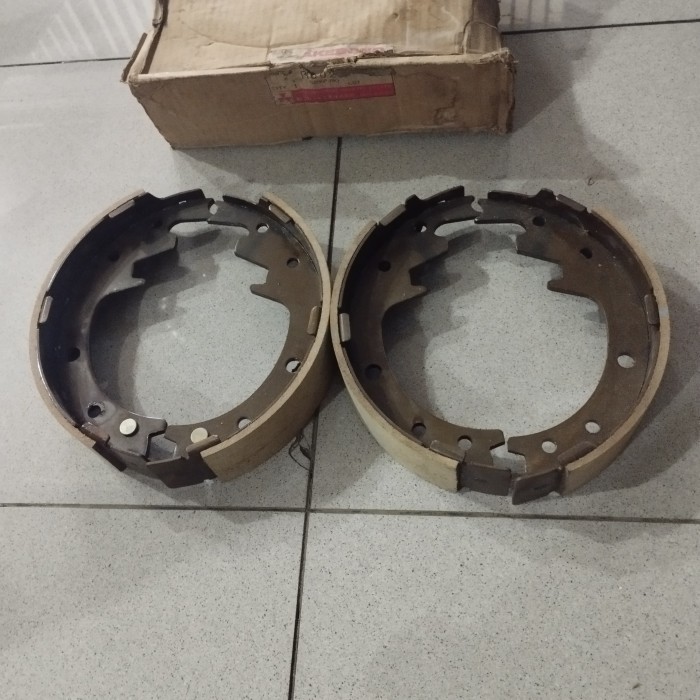COD--Part Kampas rem belakang L300 bensin deluxe