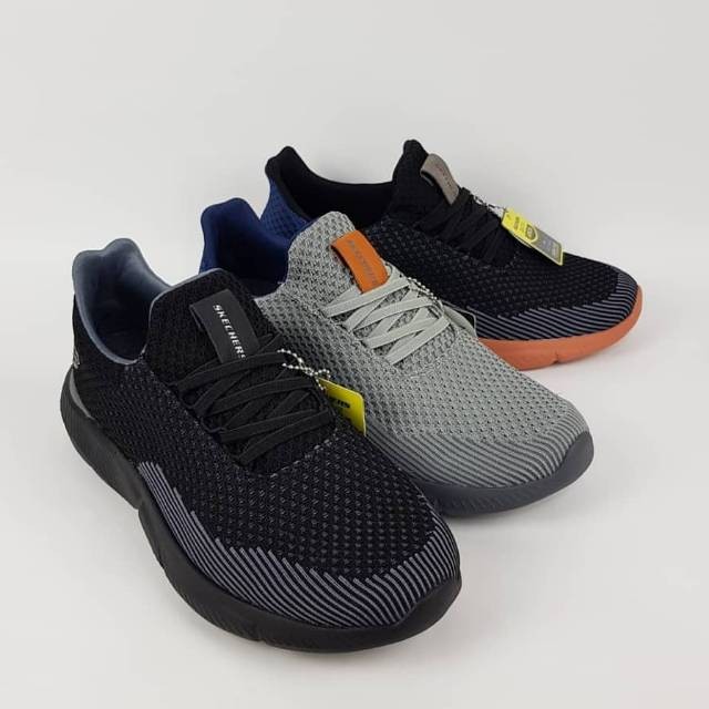 DOMOR_SHOP SEPATU PRIA SKECHERS RELAXED FIT INGRAM
