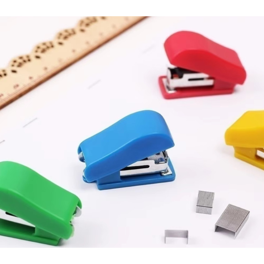 

Stapler Staples Mini Jepretan Kertas ATK Desain Premium