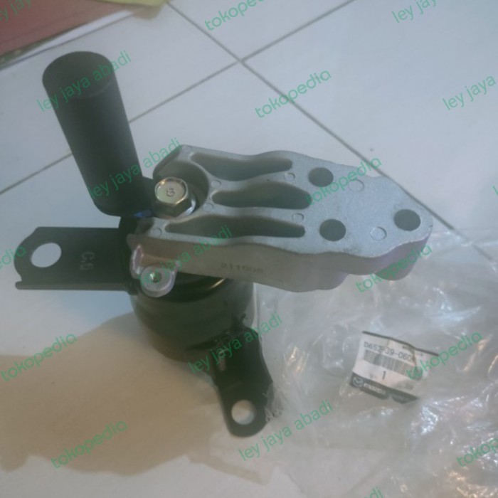 Mazda 2 mazda2 engine mounting kanan atas berkualitas