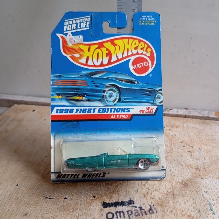 MAINAN hot wheels ford t bird diecast