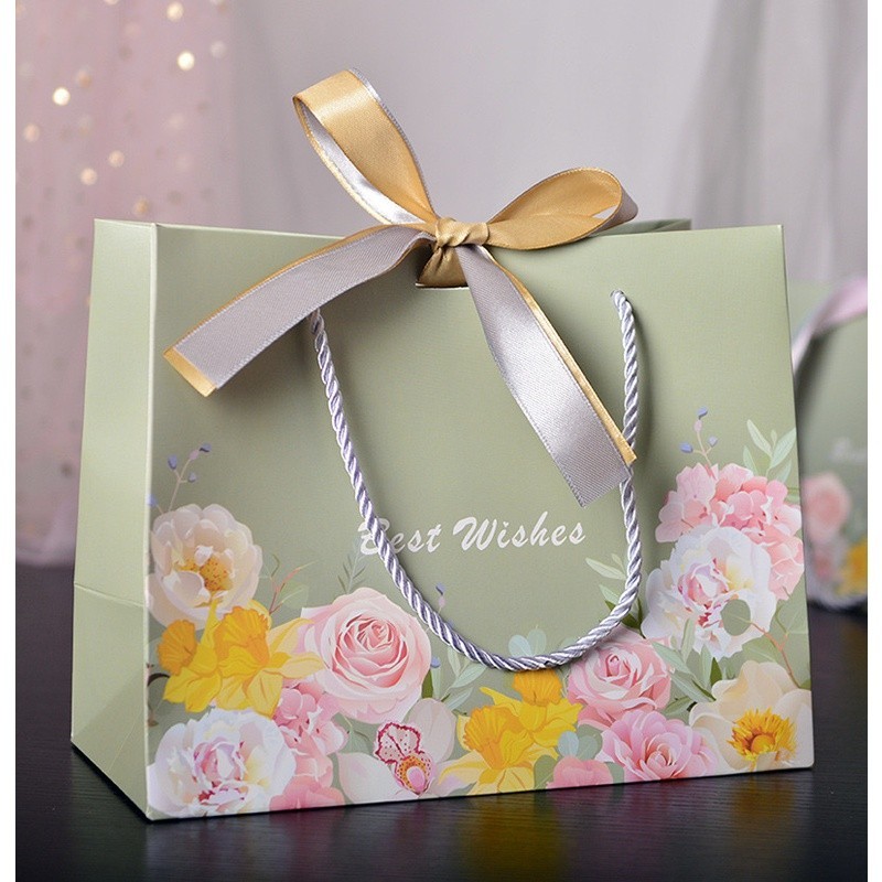

Variant G-312 -Paperbag - Paper bag - Paperbag Kado - Gift Bag - Premium PaperBag -Kantong Kado - Kantong Souvenir - Tas Kado Premium Souvenir Wedding - Goodie Bag - Paperbag Pita - PaperBag Tas Hadiah - PaperBag Premium Quality - Hadiah Wedding Souvenir