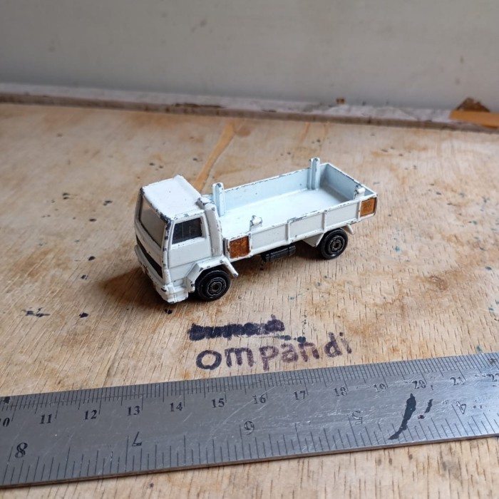 ZS34 diecast majorette truck Ford bekas