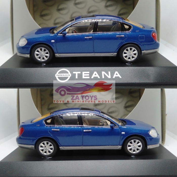 Pee99 Diecast Nissan Teana Sedan Biru by Dealerbox Skala 1:43