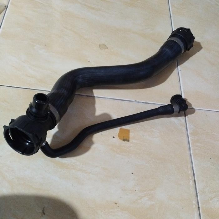 SALE selang radiator atas BMW E84 N47 17127797257