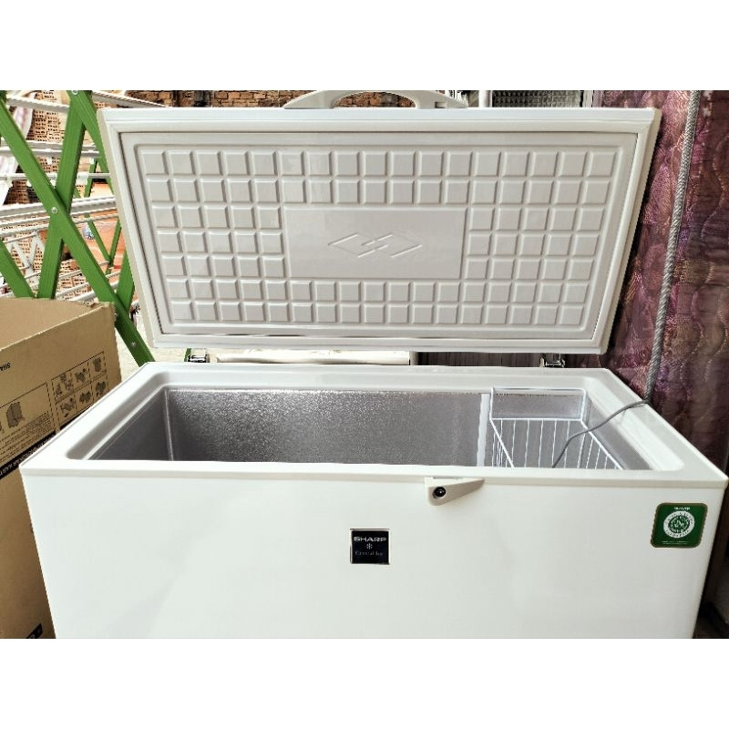 Freezer Sharp FRV300 300Liter