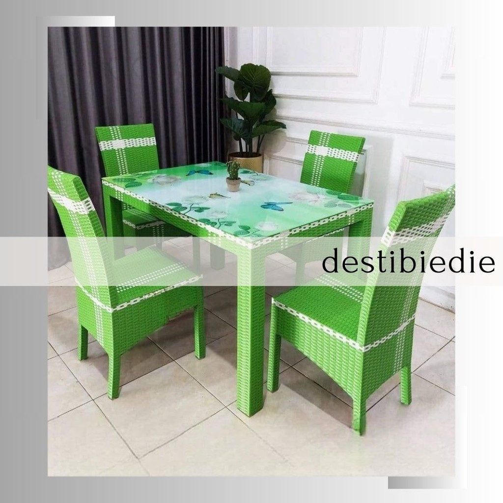MEJA MAKAN 4 KURSI ROTAN SINTETIS SET JOK BANTAL DUDUKAN / DINNING SET RUANG MAKAN KELUARGA DESAIN M