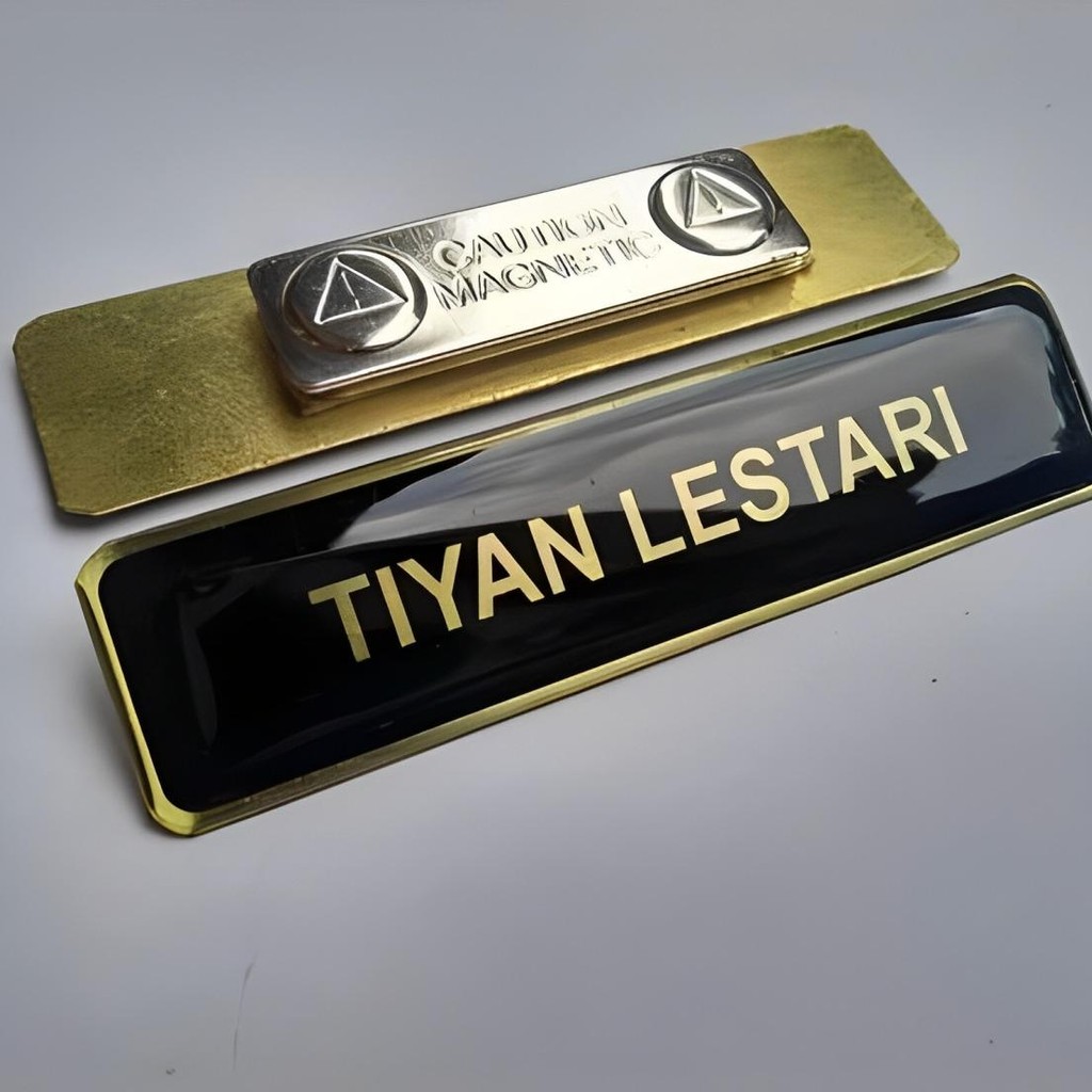 

Name Tag Nama Dada Magnet Peniti Kuningan & Akrilik Resin - Satpam ,Guru, Dokter Perawat Bidan Apoteker Karyawan