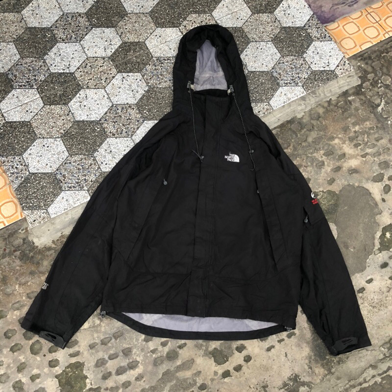 The North Face Goretex XCR