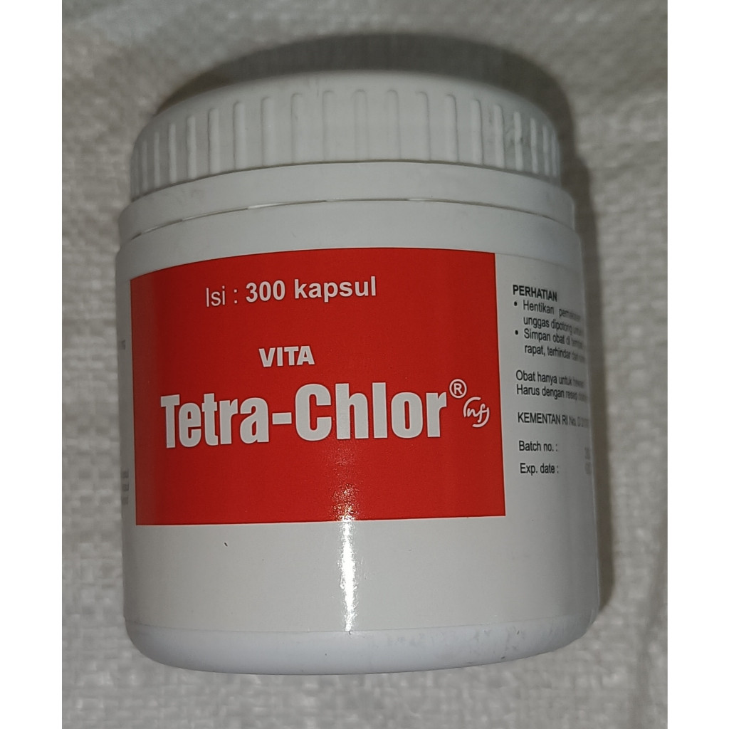 VITA TETRA CHLOR 1 botol - isi 300 kapsul - Medion - OBAT AYAM NGOROK CRD PILEK SNOT