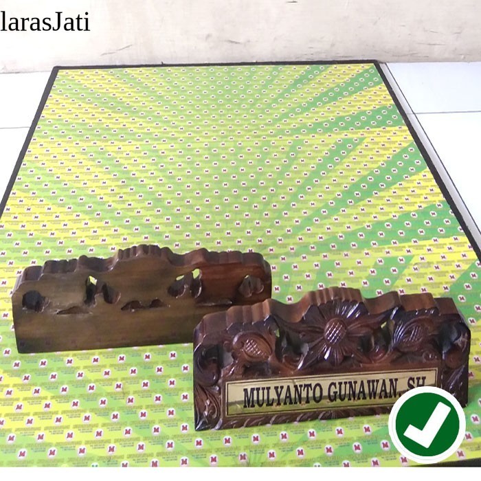 Papan Nama Meja Ukir Kayu - Papan Nama Meja Custom Murah - Nama Kayu istimewa