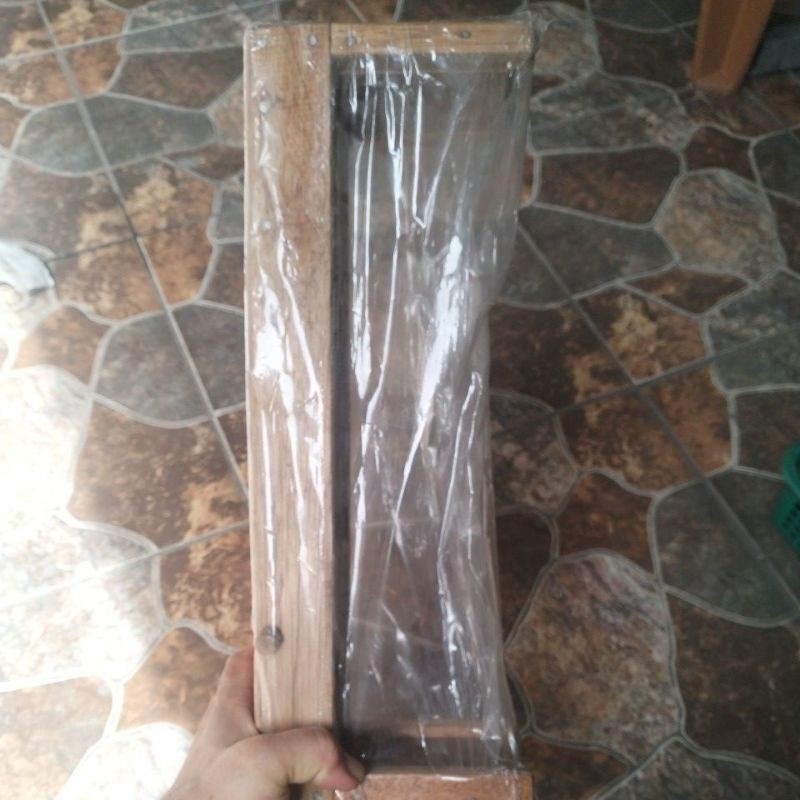 parutan ubi kayu / parutan kentang dll ( ada kaki )