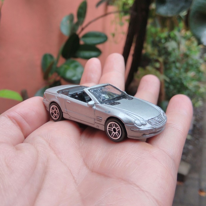 Mercedes Benz SL 500 Convertible Loose. VHTF 1/64 Welly Miniatur Mainan Diecast